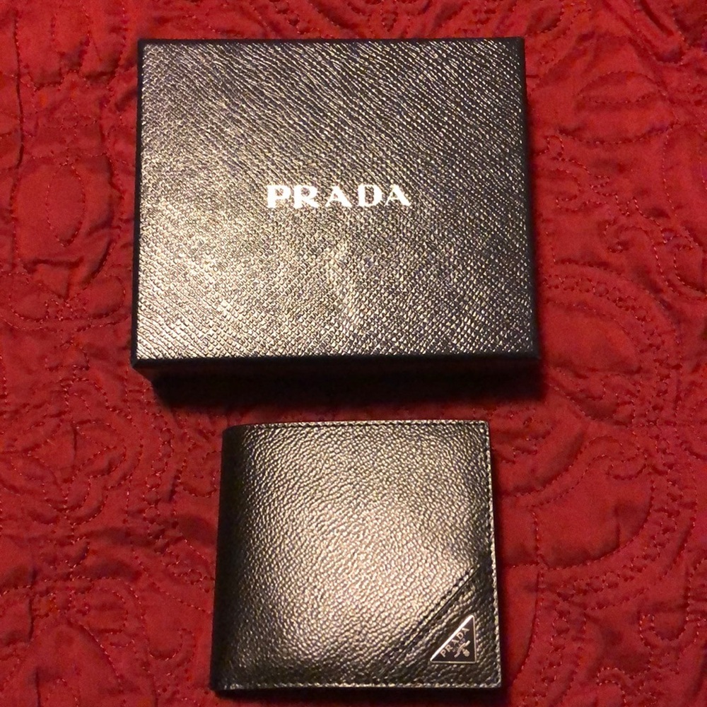 Prada Vitello Micro Grain Leather Compact Wallet